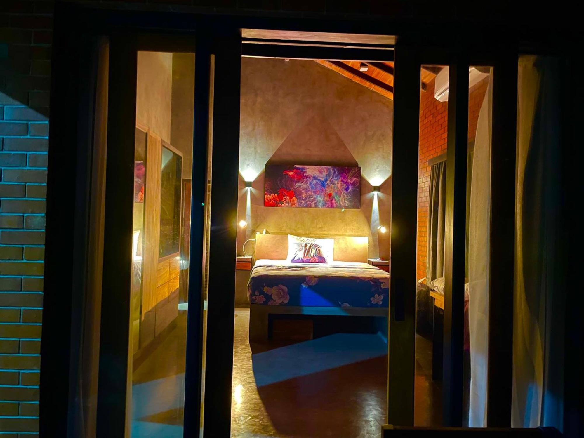 Negombo Morawala Beach Villa Luaran gambar